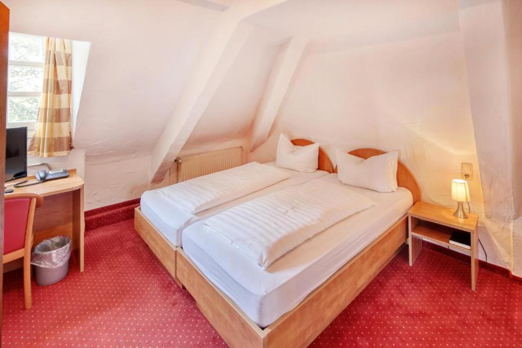 Hotel Restaurant Mathildenhof Pulheim Dış mekan fotoğraf