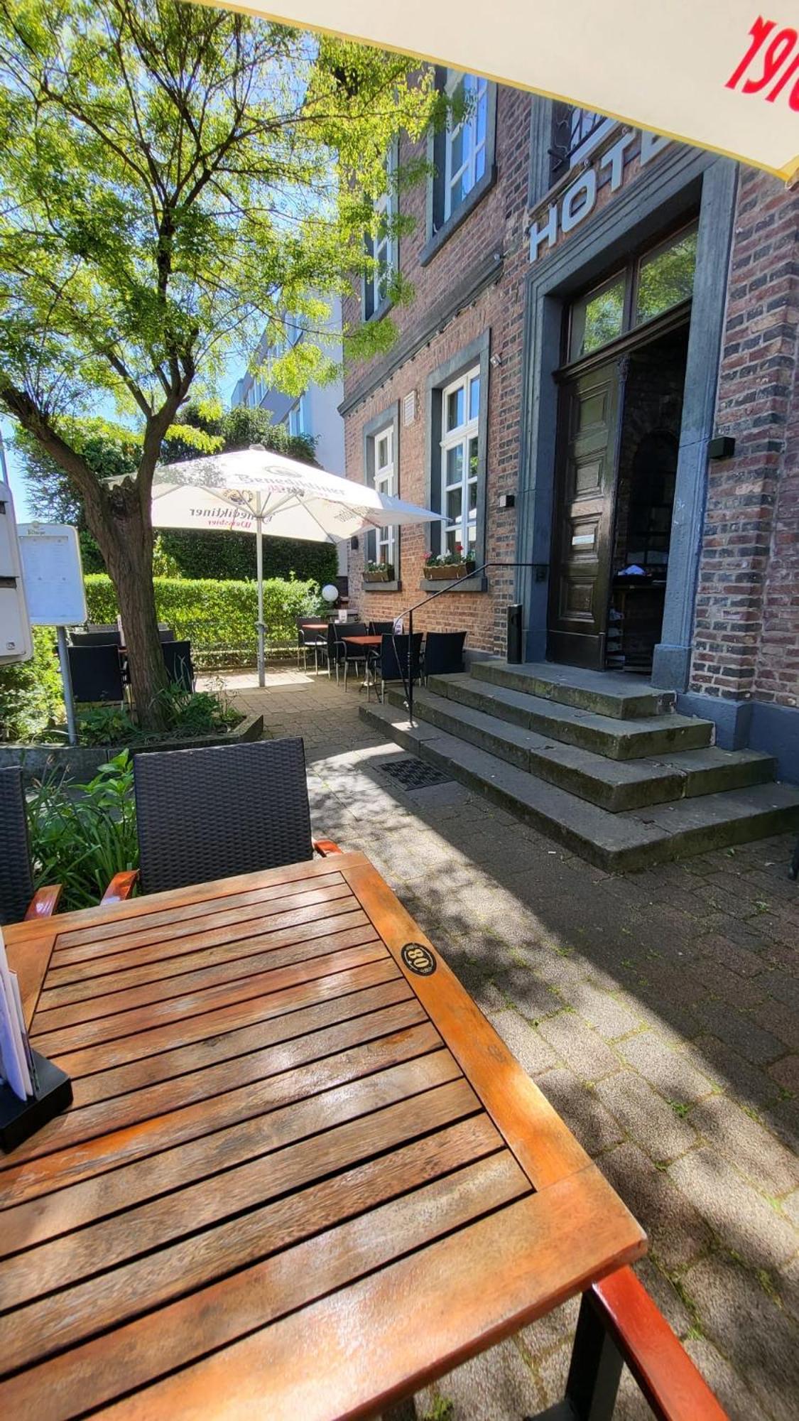 Hotel Restaurant Mathildenhof Pulheim Dış mekan fotoğraf